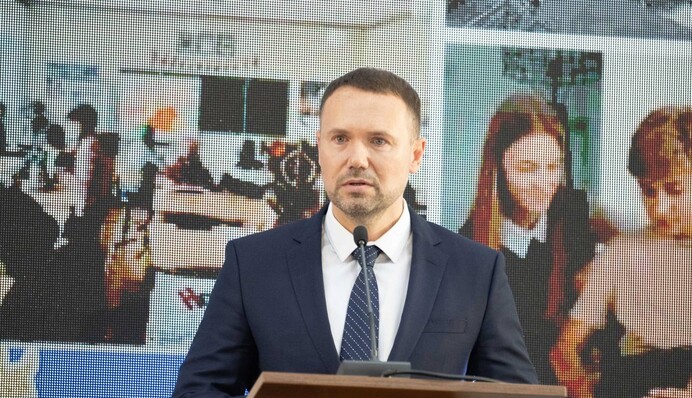Шмигаль анонсував кадрові зміни в уряді та назвав імена нових міністрів