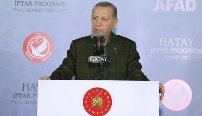 Ердоган закликав Путіна припинити війну: деталі розмови