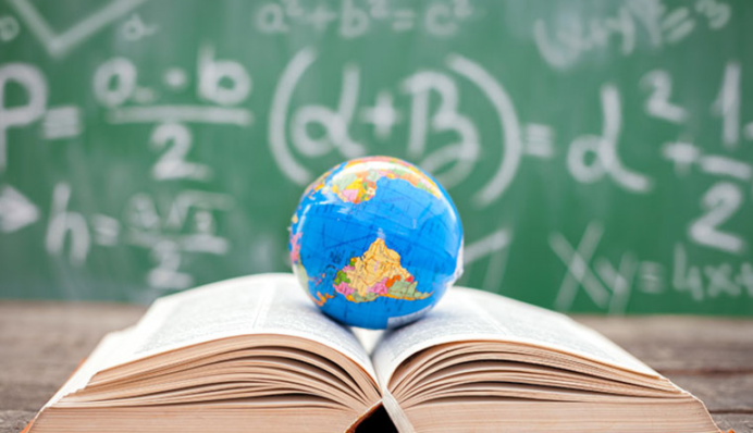 Учебный год в Украине закончится летом: до какого числа будут работать школы