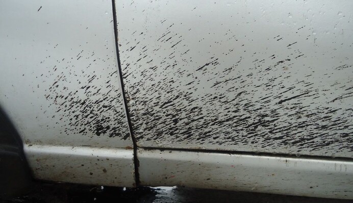 Видалить бітум з авто без пошкоджень поверхні: ефективний засіб