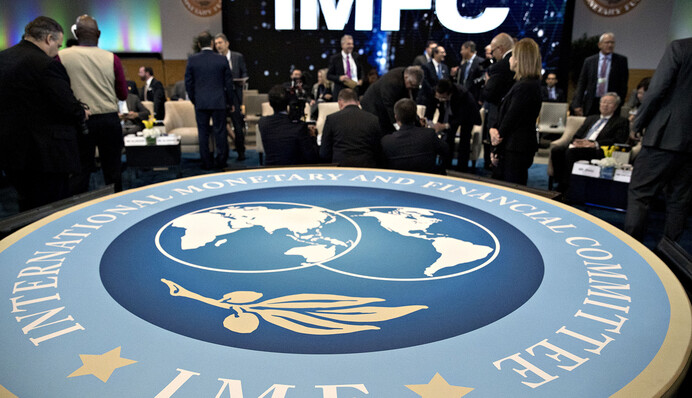 МВФ согласовал рекордный кредит для Украины: озвучена серьезная сумма