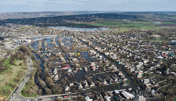 У Краматорську масштабна НП через руйнування греблі: фото з висоти