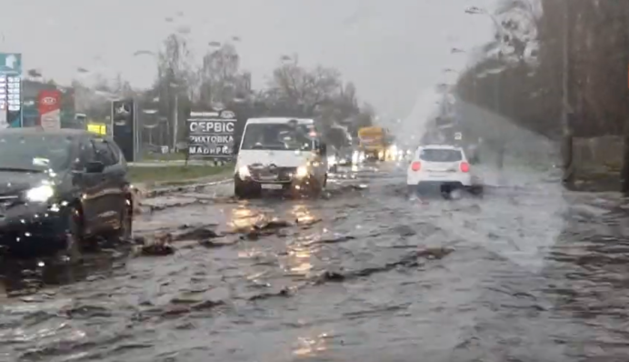 Часть Киева после ливня 