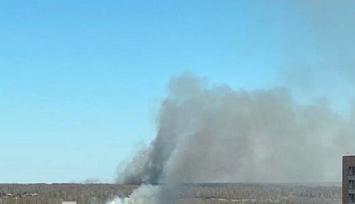 Под Казанью на военном объекте прогремели мощные взрывы: фото и видео