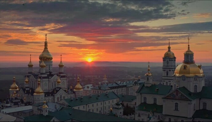 Проверки УПЦ МП: комиссия Минкульта займётся Почаевской Лаврой