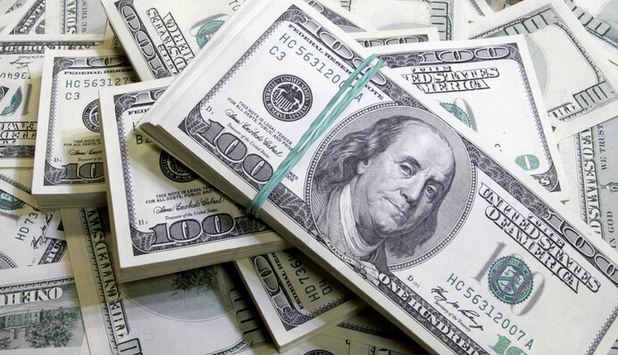 Когда подорожает доллар и каким будет курс: прогноз аналитика