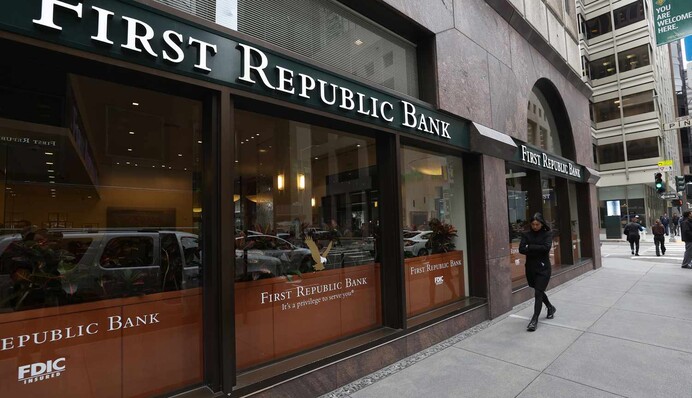 Крупный банк в США стоит на грани банкротства: регуляторы бьют тревогу