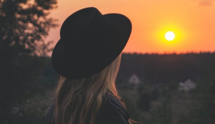 Вітання Ірини з Днем ангела – гарні побажання у листівках та віршах