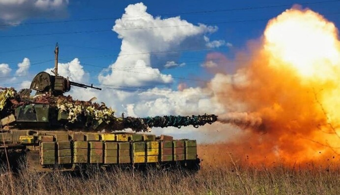 Окупанти намагалися наступати на сході, але втратили більше роти солдат - командувач Тарнавський