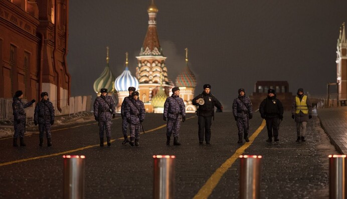 Взрывы над Кремлем: есть три версии атаки дронами