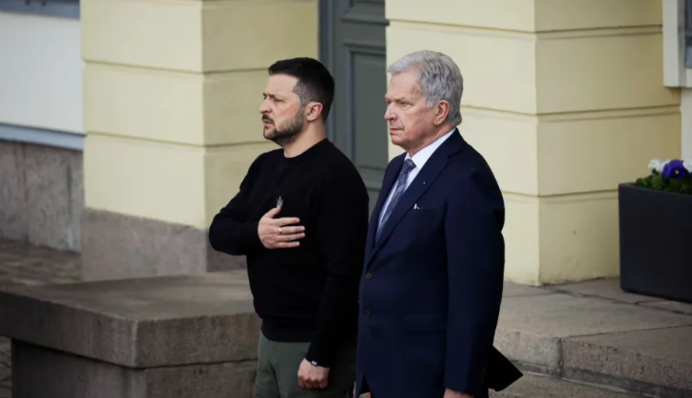 Зеленський прибув з офіційним візитом до Фінляндії, де візьме участь в саміті. Фото і відео