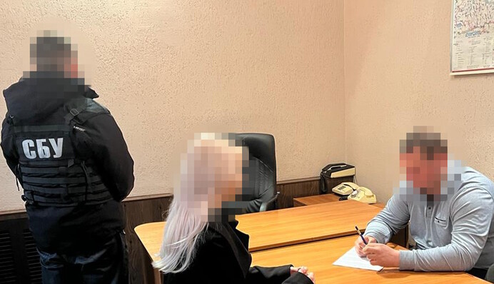 Охраняли пыточные и агитировали за Россию: в Украине сообщили о подозрении еще четырем подельникам оккупантов. Фото