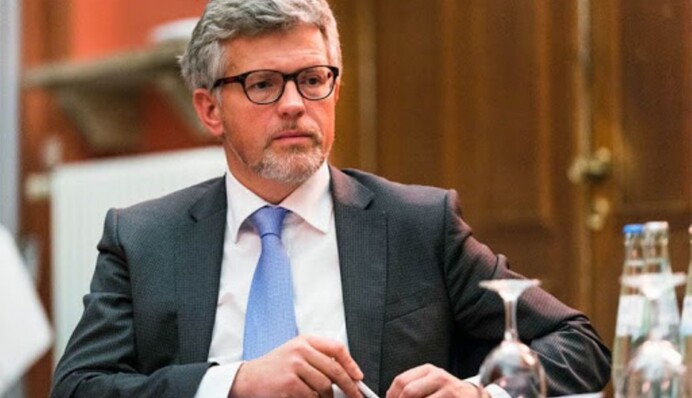 Экс-посол в Германии Мельник может возглавить дипломатию в стране, где призвали прекратить военную помощь Украине