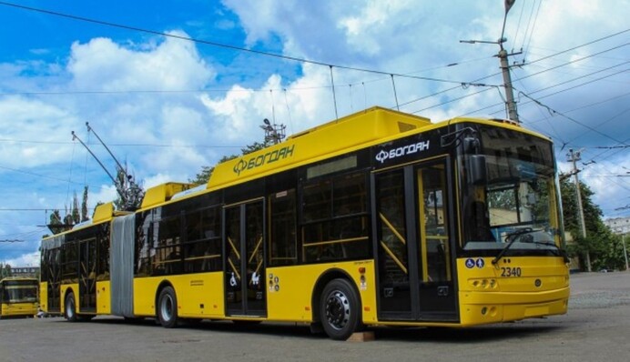 Штрафы для правонарушителей в общественном транспорте хотят увеличить: что предлагают нардепы