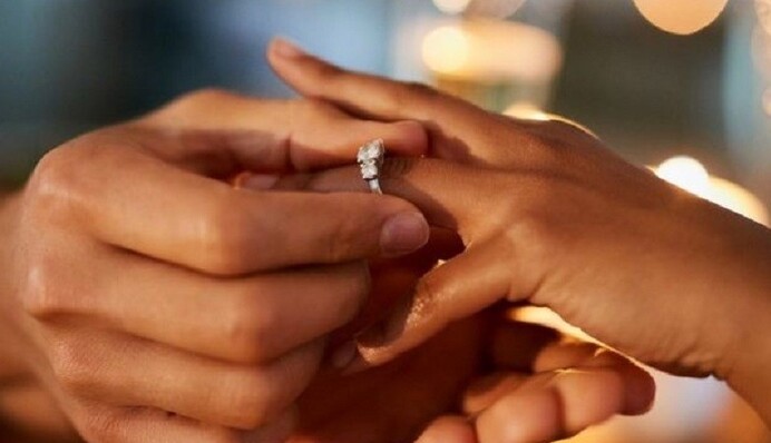 Она сказала 