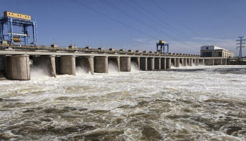 Каховская ГЭС полностью ушла под воду: апокалиптическое видео с места теракта