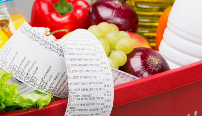 Майже вдвічі нижче ніж рік тому: Нацбанк спрогнозував зростання цін в Україні у 2023 році