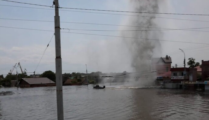 На Херсонщине расстреляли лодку с людьми: есть пострадавшие