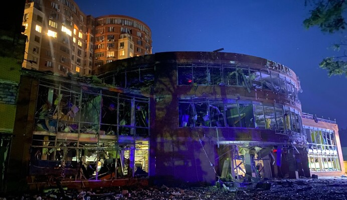 Оккупанты ударили "Калибрами" по Одессе: есть погибшие и раненые, фото