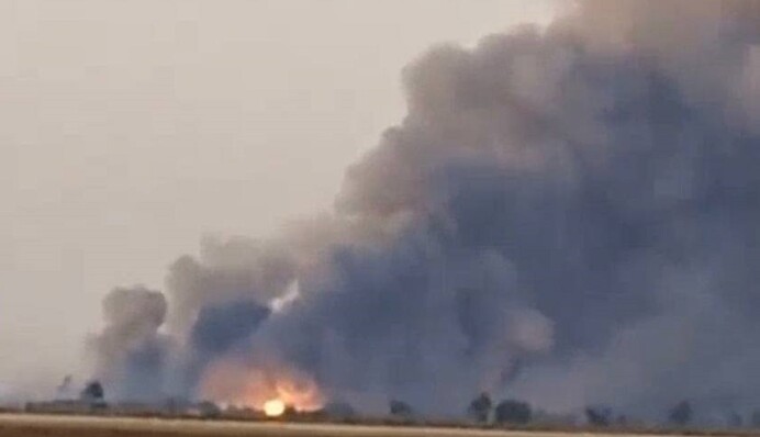 Детонирует больше часа: под Мелитополем взорвали базу оккупантов. Фото