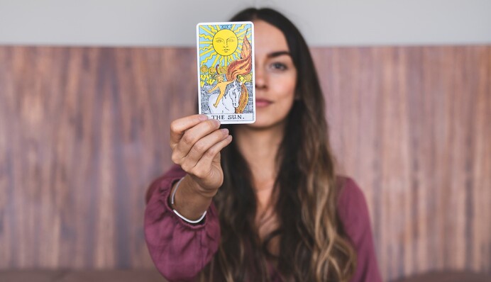 Прогноз за картами Таро на липень: на п'ять знаків Зодіаку чекають удача та великі зміни