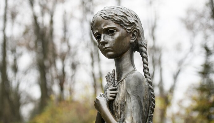 Країна-сусід України визнала Голодомор геноцидом: що відомо