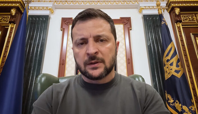 Бомбосховища, шлях до ЄС та реформа суддів: Зеленський анонсував "кадрові зміни"