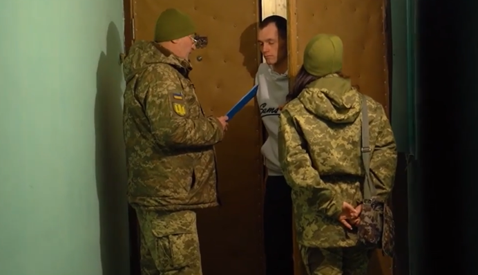 Можна ігнорувати: адвокат вказав на важливий момент щодо вручення повісток