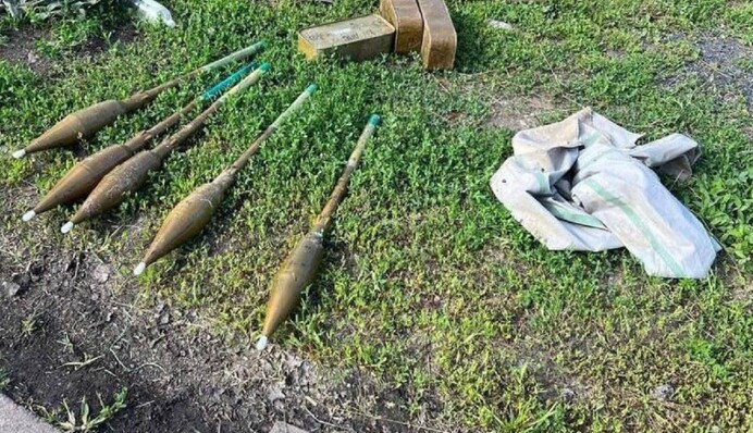 Обстрелянные дома, украденные вещи и не только: кадры последствий рейда 