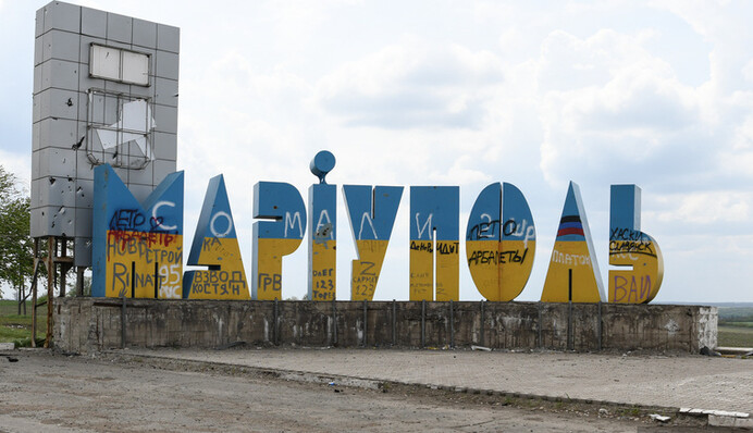 Россияне в Мариуполе готовятся к эвакуации: партизаны получили тайные планы оккупантов