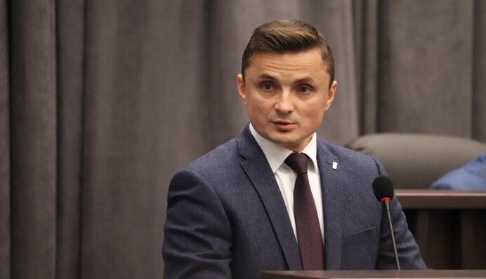 Затриманого на хабарі голову Тернопільської облради звільнили з-під варти: названо суму застави