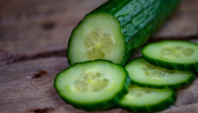 Чем полезны огурцы: топ-6 неожиданных свойств свежих овощей