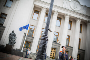 Порошенко подписал закон о реформировании управления ГТС