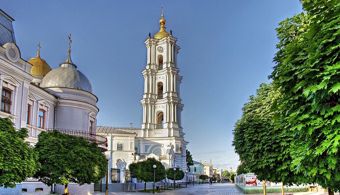 У Сумах чути вибухи: що сталося у місті