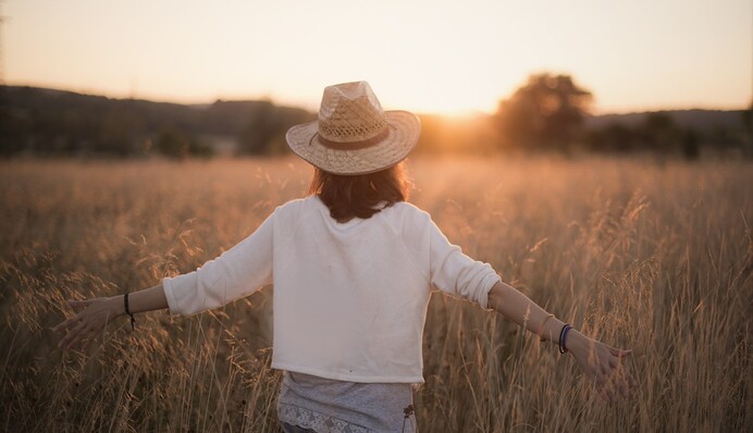 Прекрасный день для Стрельцов и проблемный для Козерогов: гороскоп на 6 июля