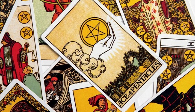 Все идет к решению: известная таролог дала оптимистический прогноз для Украины в июле