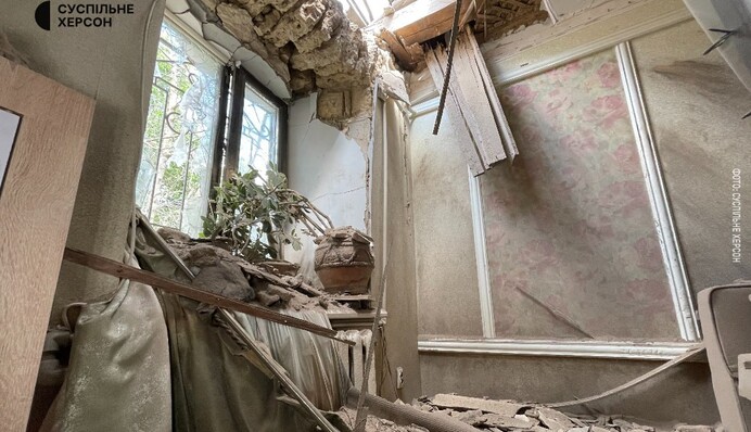 Кількість поранених в Херсоні зросла: фото, відео і нові подробиці удару 11 липня