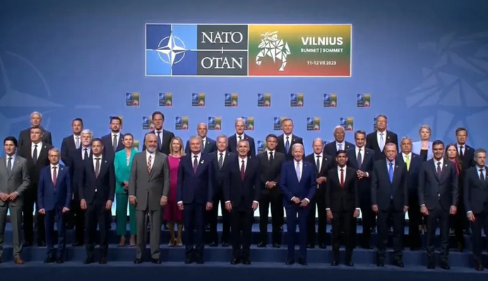 Підсумкове комюніке саміту НАТО можуть переписати на користь України: що відомо