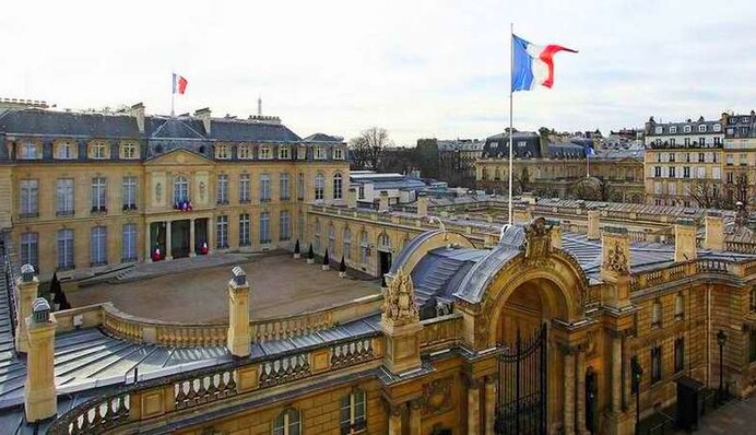 Макрону прислали по почте отрезанный палец: что известно