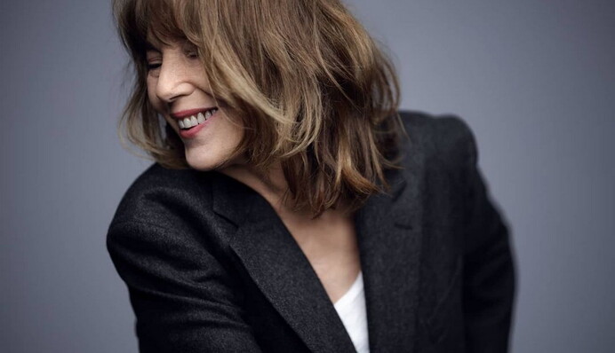 Померла знаменита французька співачка та актриса Джейн Біркін: фото і найвідоміші факти про зірку