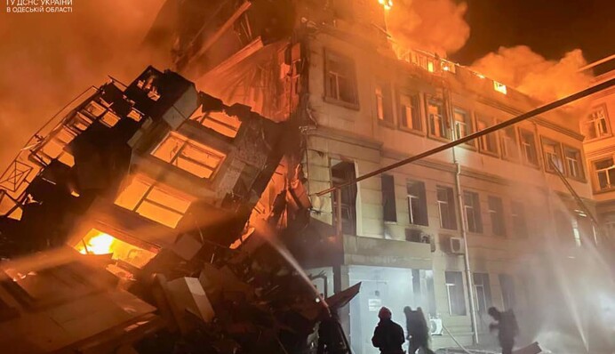 В Одесі один загиблий, пошкоджені ліцей та дитсадок: фото і нові подробиці удару