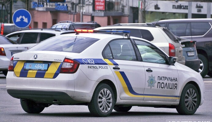 Курити будеш? У Києві наркоман пропонував поліції 