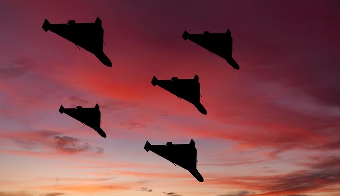 Росіяни вночі атакували  Харківщину: є влучання, спалахнула пожежа