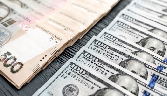 Курс валют 27 июля: что происходит с долларом и евро