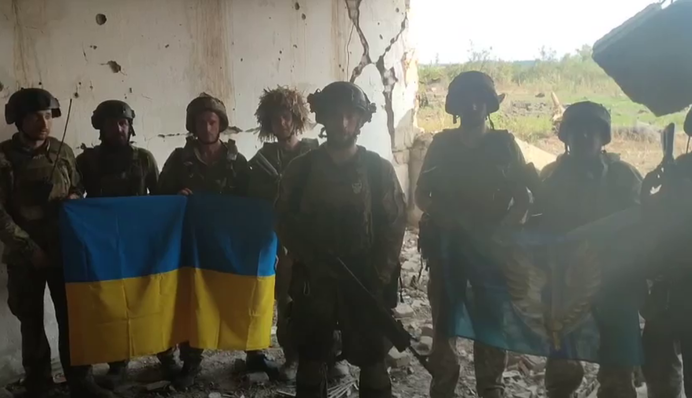 Украинские защитники освободили Старомайорское в Донецкой области: видео