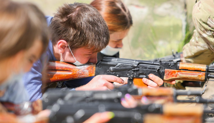 В українських школах один з предметів будуть викладати за новою програмою: що зміниться з 1 вересня