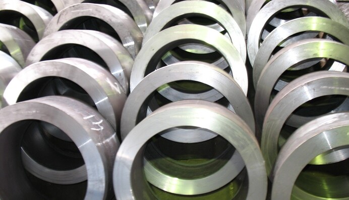 Украина во время войны помогает России производить ракеты и самолеты: детали схемы и фото