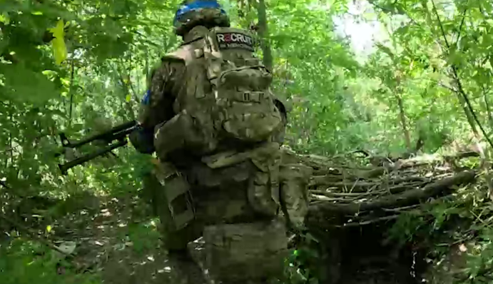 Минус еще один блиндаж: ВСУ показали кадры 