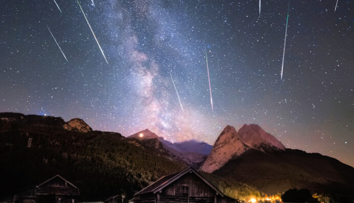Украинцы в августе смогут увидеть метеорный дождь Персеиды: когда и где лучше наблюдать