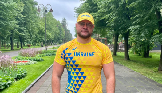 Мер Луцька після ракетного удару пішов на пробіжку: мережі 